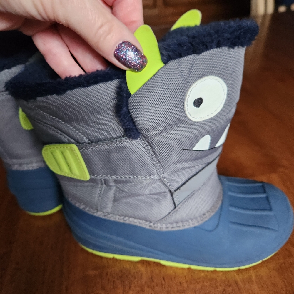 Cat & Jack Gray and Blue Kids Boots - Picture 4 of 10